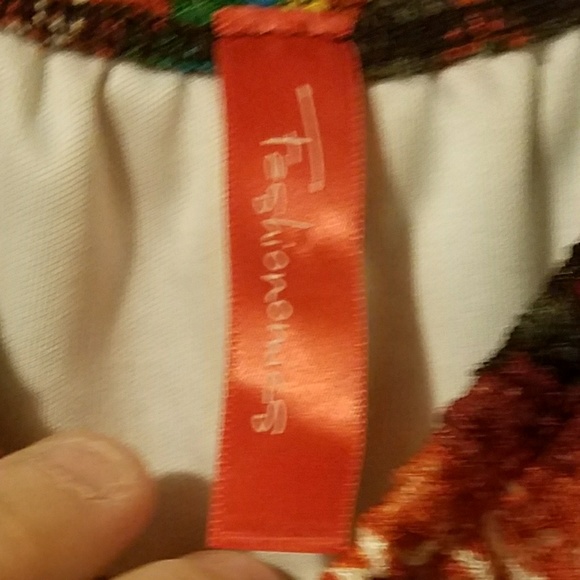 Fashiononics Ladies Dress 👀👀👀Beautiful💥💥💥 - Picture 5 of 8